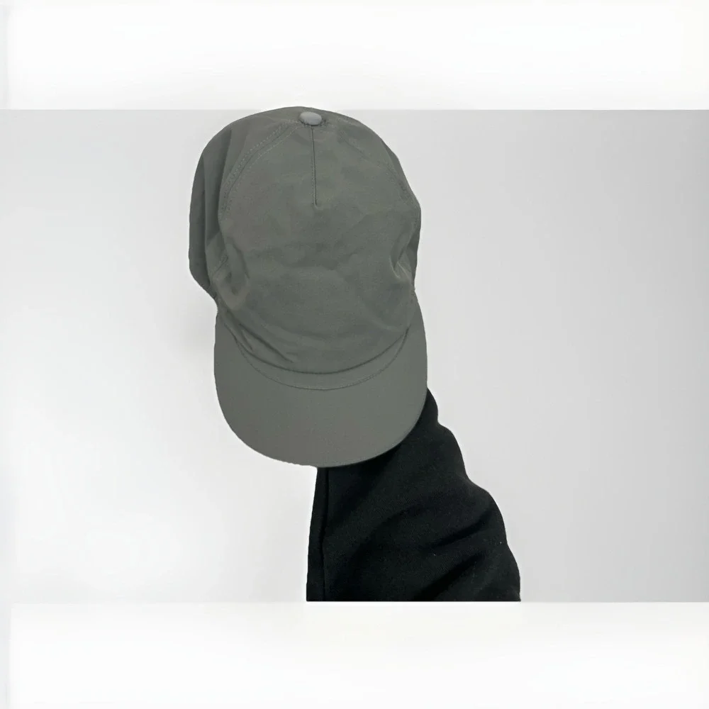 Lululemon Down For A Run Hat Ear Flaps Gray Size Medium/Large